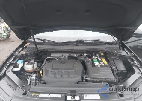 2020 Volkswagen Tiguan 2.0T Se/2.0T Se R-Line Black/2.0T Sel из США, поврежденный, VIN 3VV2B7AX5LM104011